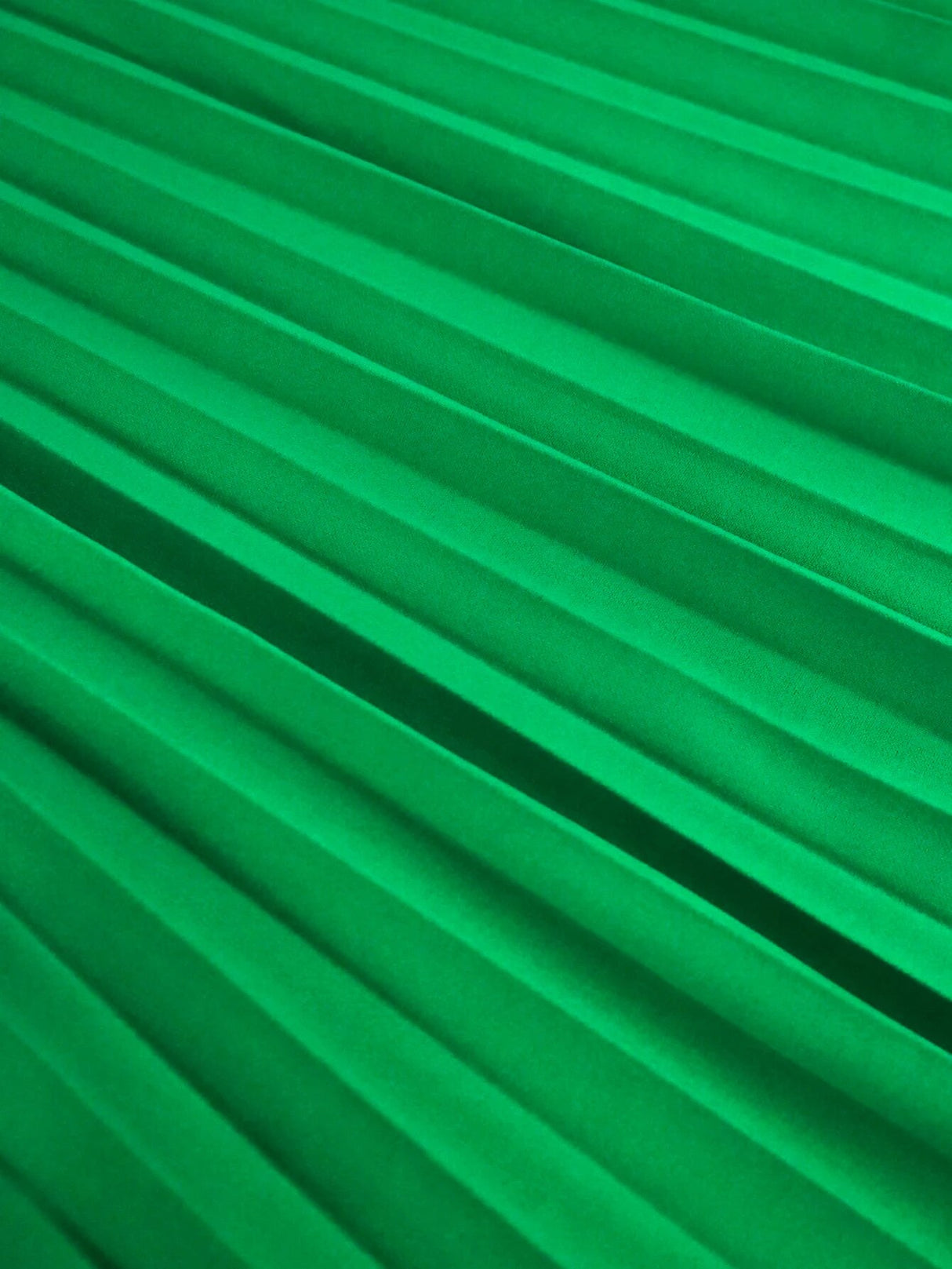 ONTINVA Green A Line Dot Sleeve Pleated Dresses