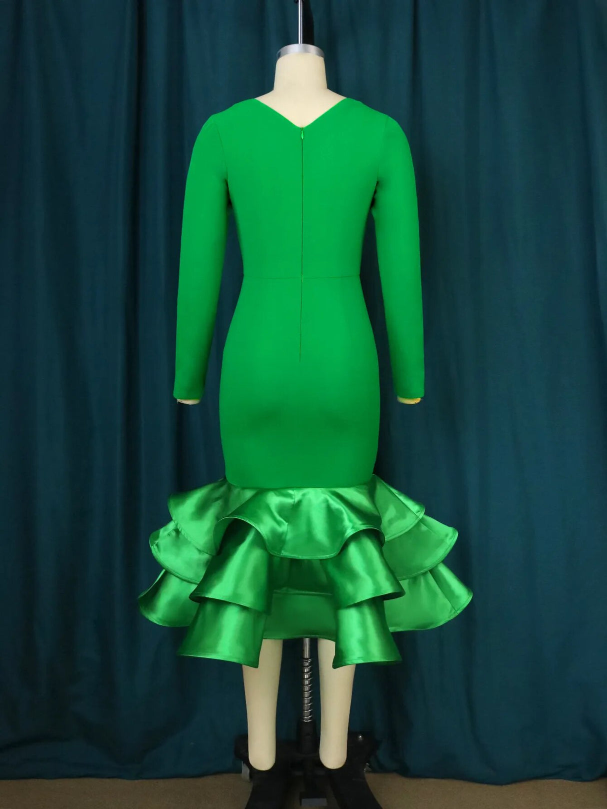 ONTINVA Green Bodycon V Neck Hollow Out Long Sleeve Dress