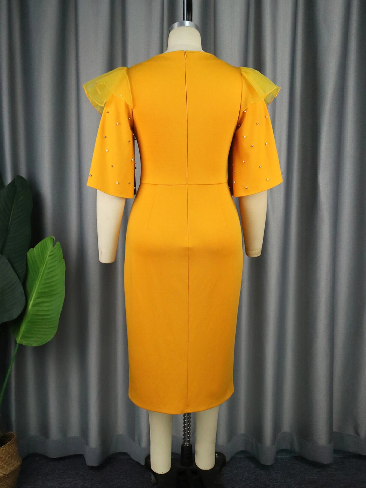 Yellow Bodycon Dresses for Women V Neck Beading Half Sleeve High Wiast Elegant Evening Birthday Event Midi Outfits Summer 2023