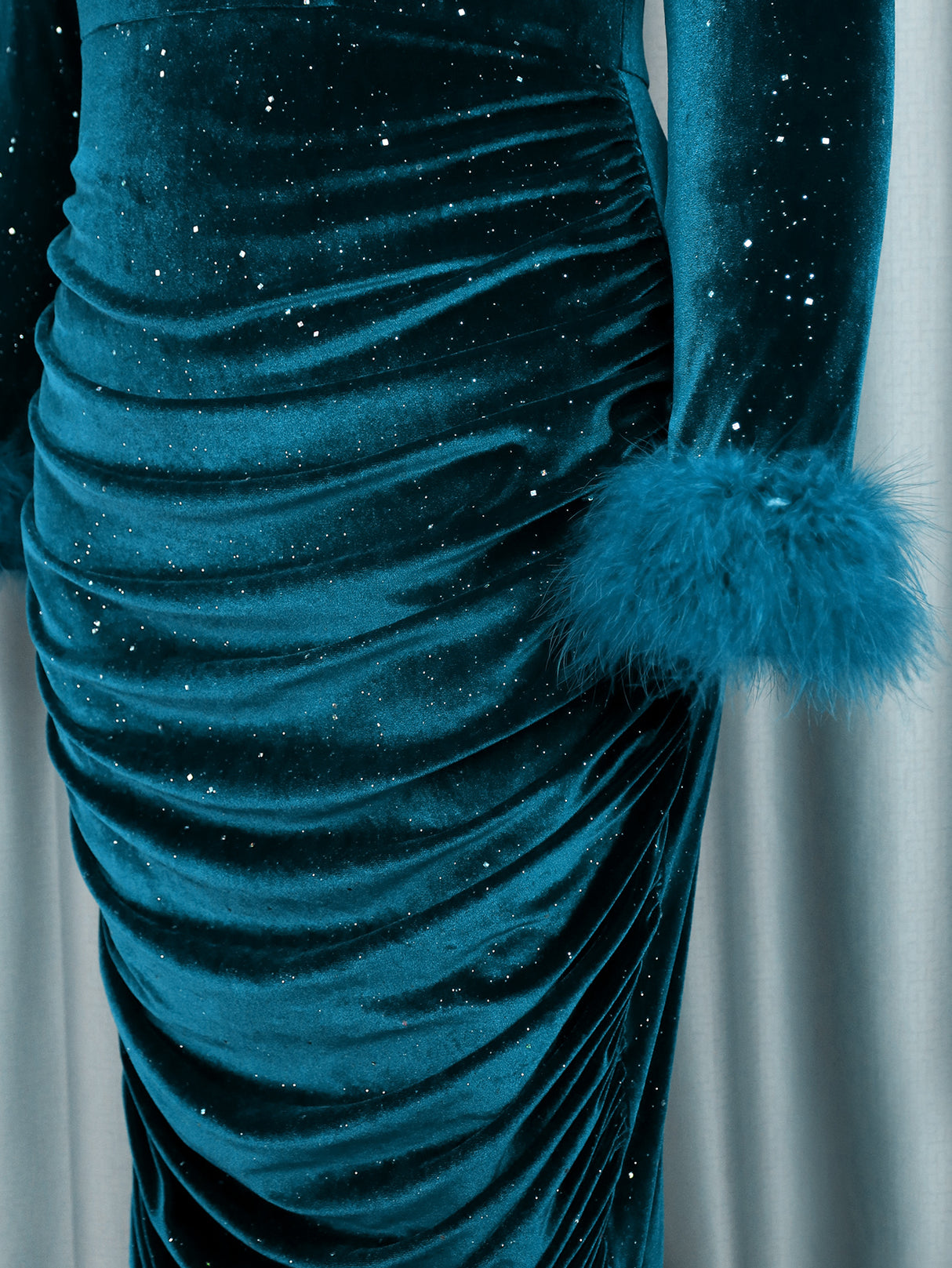 ONTINVA Women Velvet Dress Shiny Sequined Long Sleeves with Feather Autumn Female Christmas Celebrate Formal Birthday Prom Event Gowns