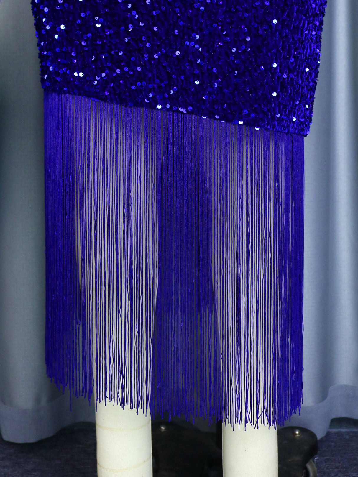 ONTINVA Women Dress Velvet Shiny Glitter Sequin Long Sleeve  Feather Tassel Autumn Package Hip Celebrate Occasion Birthday African Gown