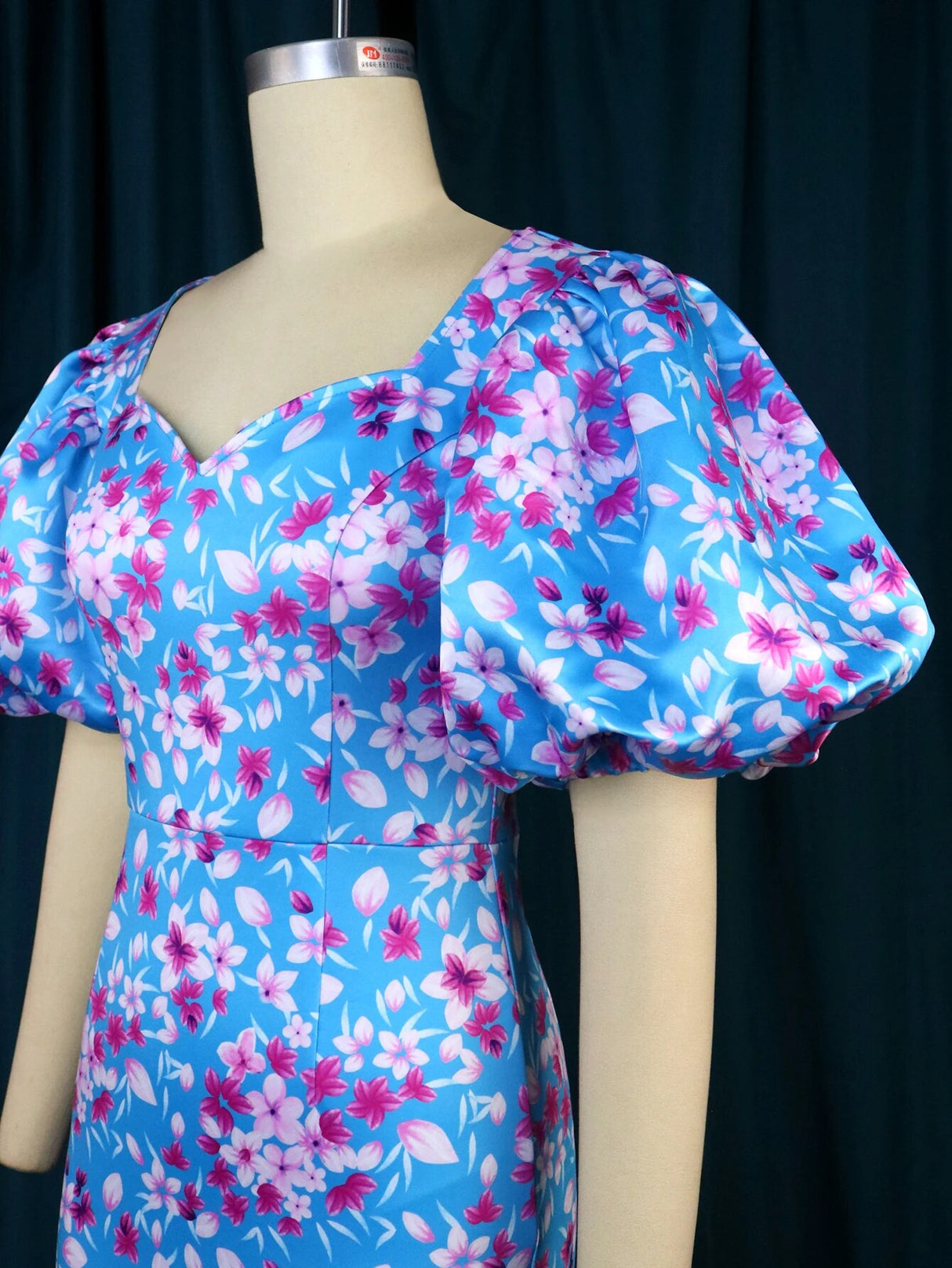 ONTINVA Floral Printed Short Puff Sleeve Slim Fit Blue Dress