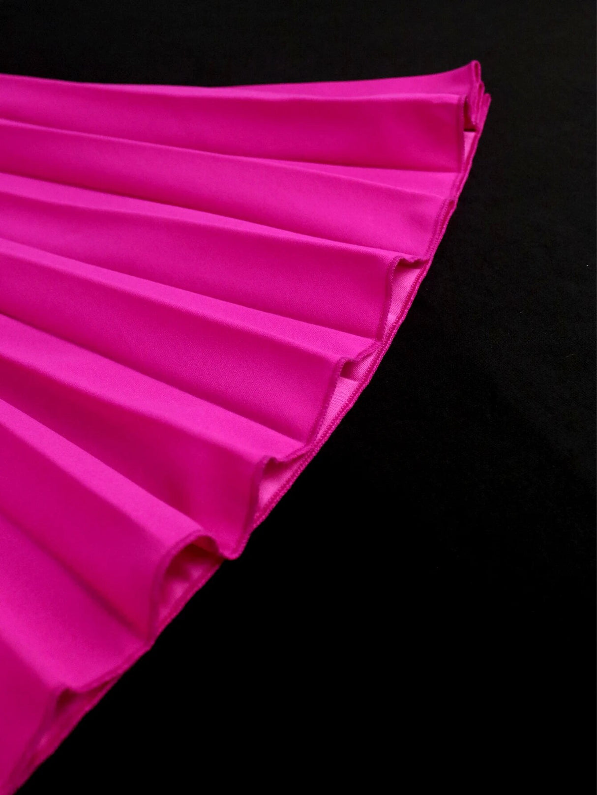 ONTINVA Fuchsia A Line Cut Out Puff Sleeve Pleated Dress