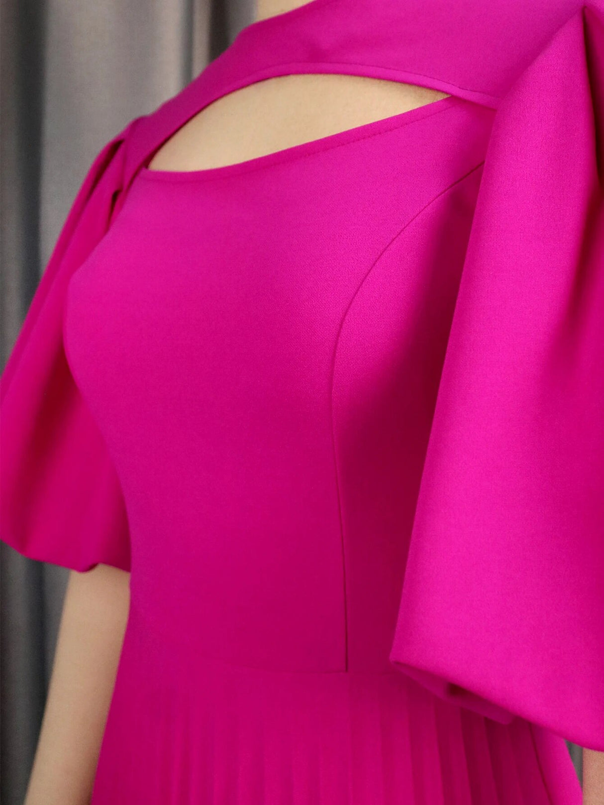 ONTINVA Fuchsia A Line Cut Out Puff Sleeve Pleated Dress