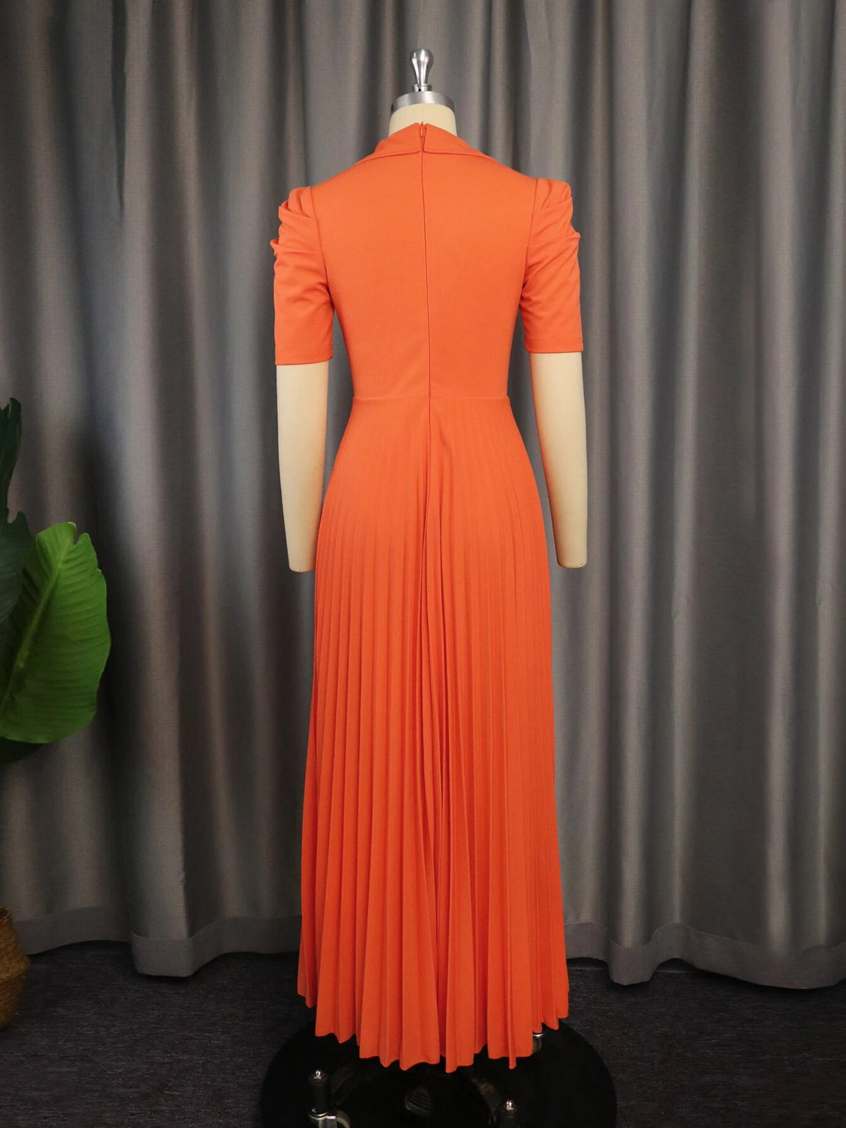 ONTINVA V Neck Orange Short Sleeve Prom Pleated Dress